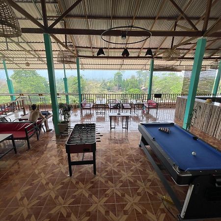 Blue Sunset Hostel Vang Vieng Exterior photo